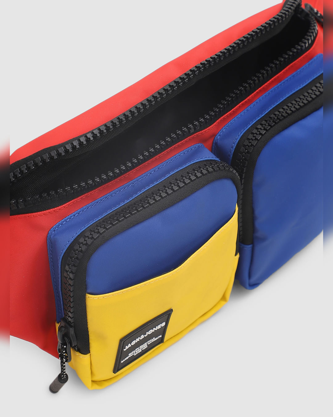 JACK & JONES RED COLOURBLOCKED CHESTPACK