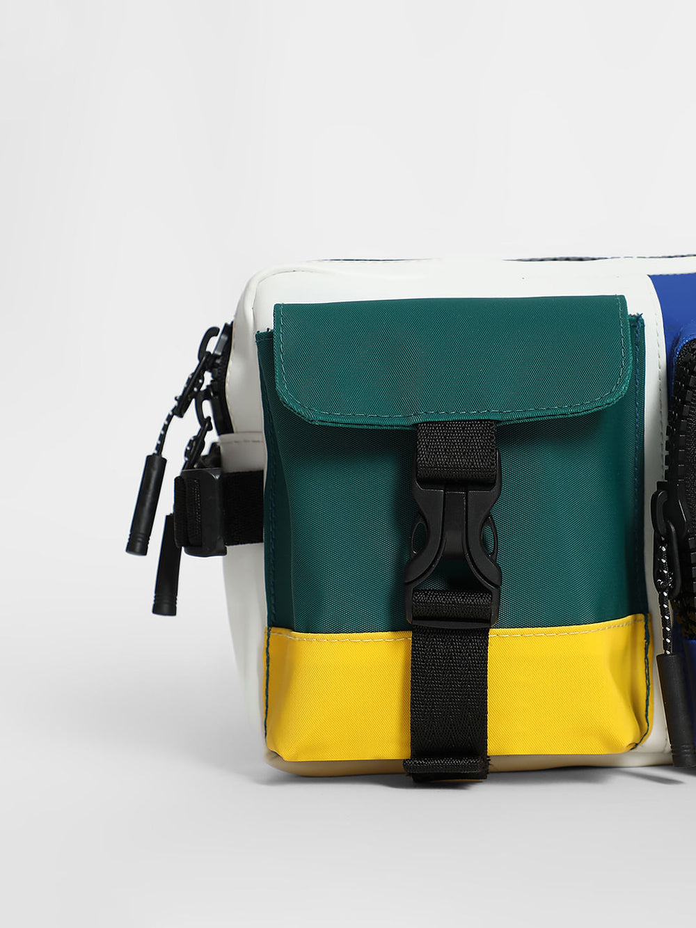 GREEN COLOURBLOCKED CHESTPACK