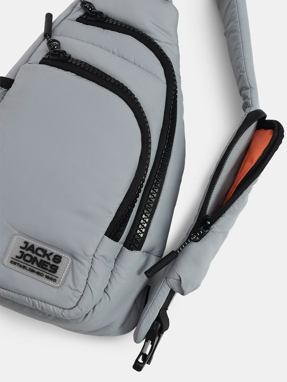 LIGHT GREY CHESTPACK