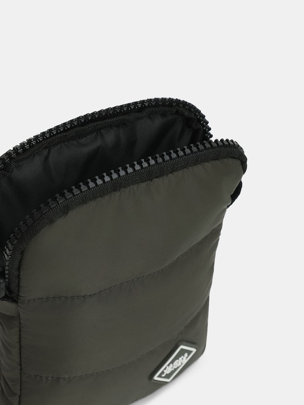 OLIVE GREEN QUILTED SLING BAG