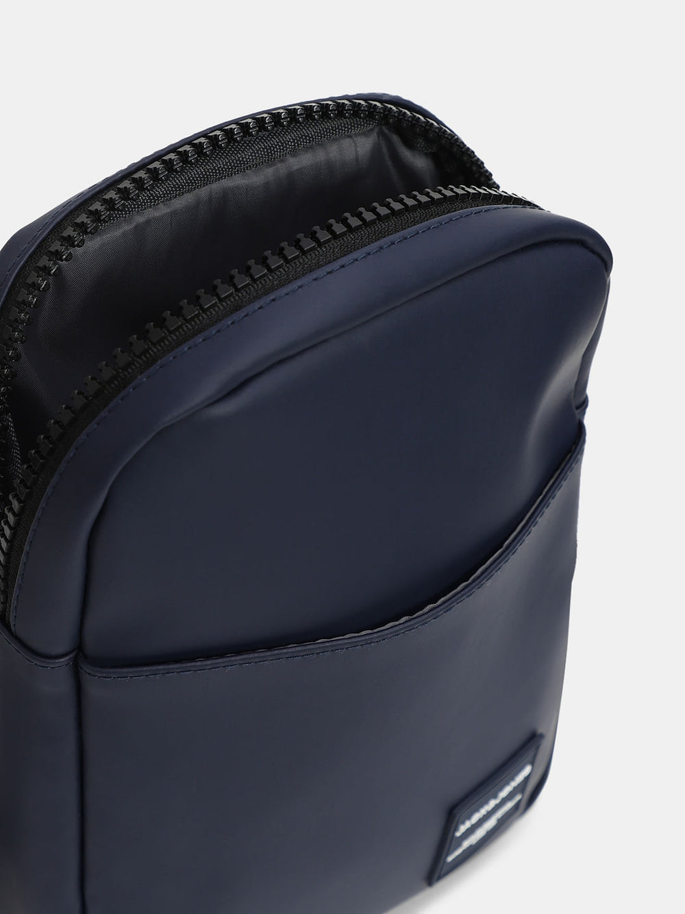 NAVY BLUE PU CHESTPACK