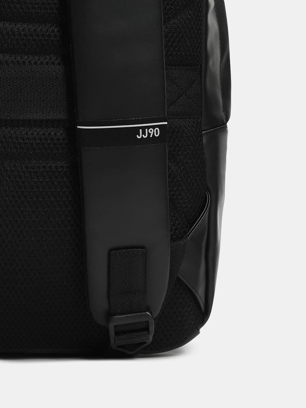 BLACK BACKPACK