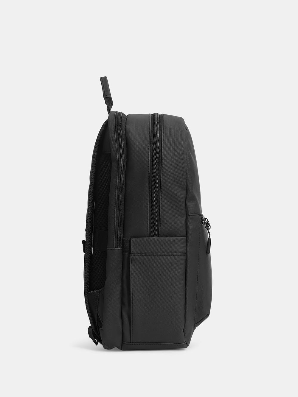 BLACK BACKPACK