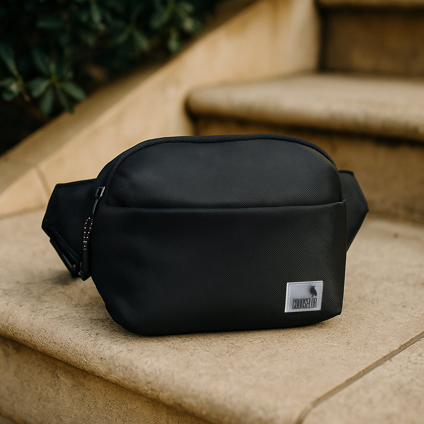 THE AVELIN - BLACK