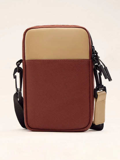 Peanuts: Snoopy Sling Bag