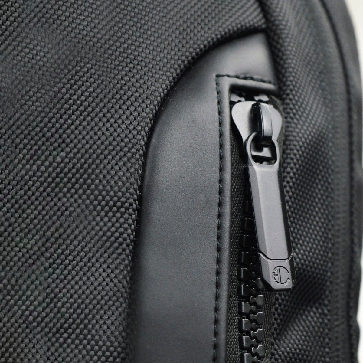 URBAN FLUX CARRY PACK | BLACK