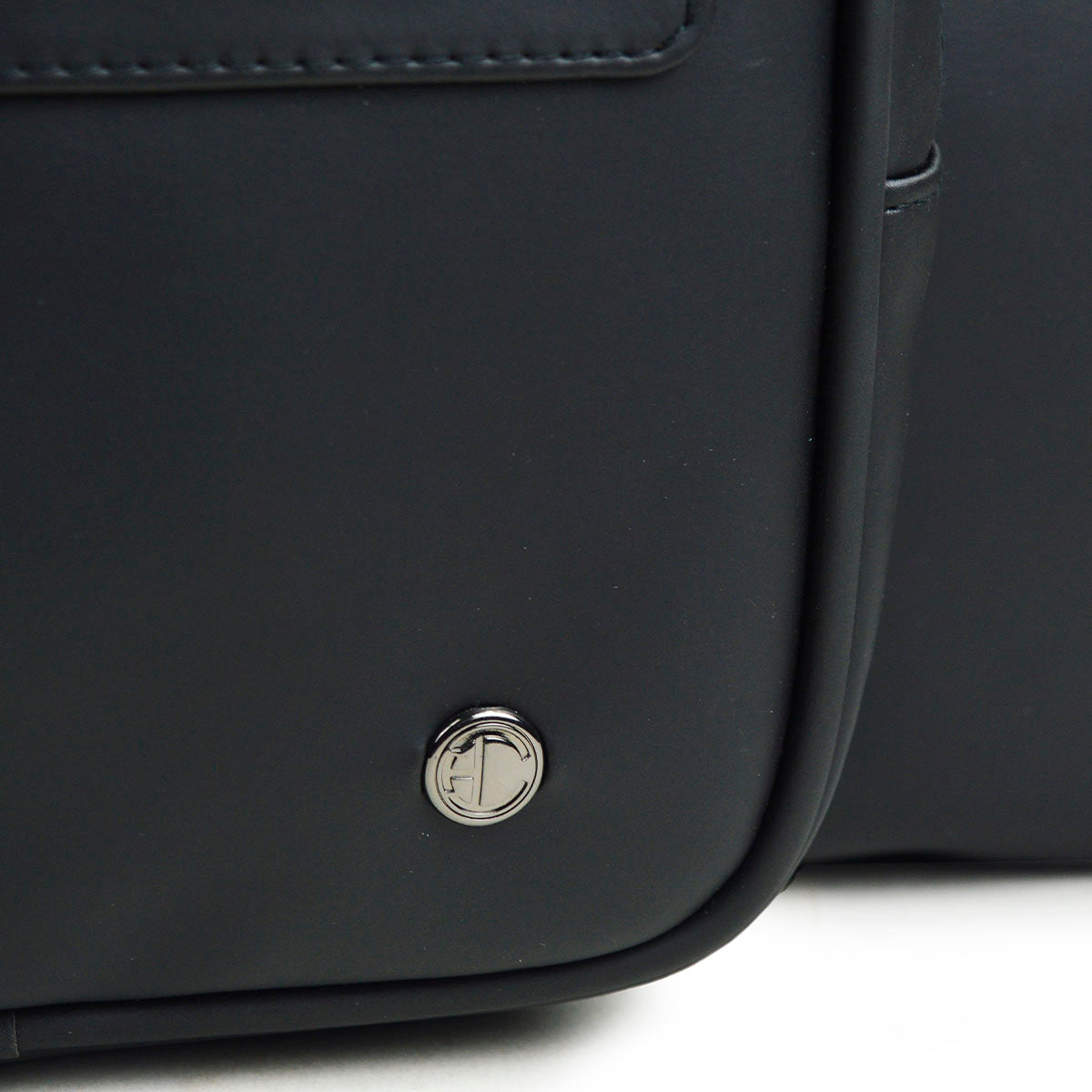 URBAN EDGE TRAVEL BAG  | BLACK