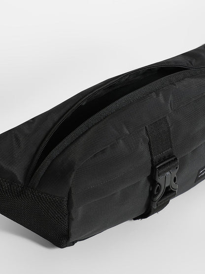 BLACK MESH BUMBAG