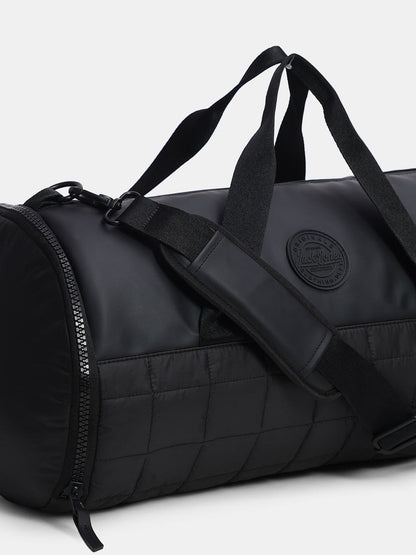 BLACK QUILTED DUFFLE BAG