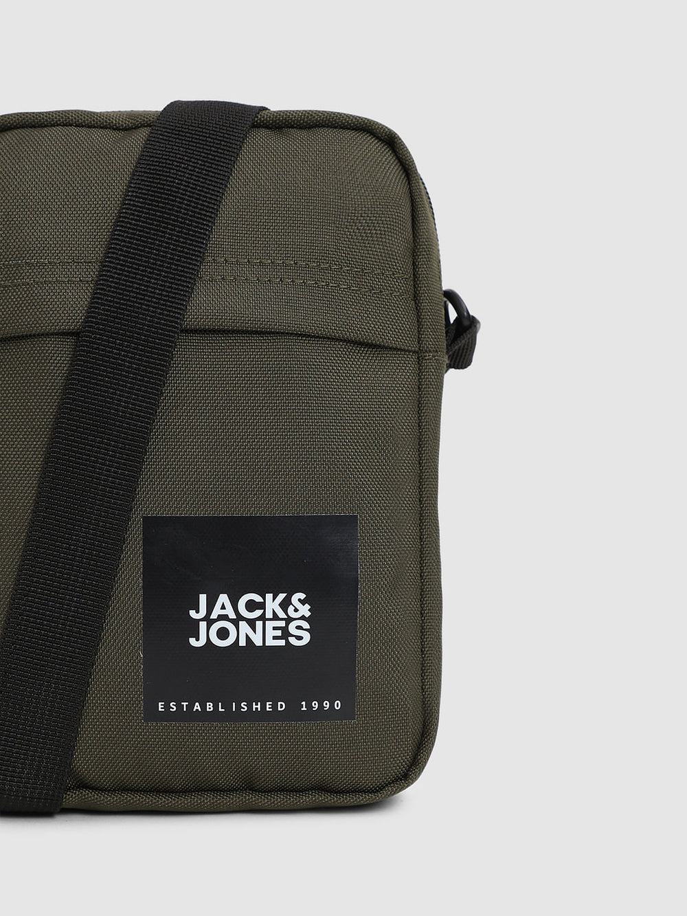 GREEN SLING BAG