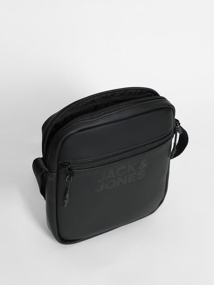 BLACK LOGO PRINT SLING BAG