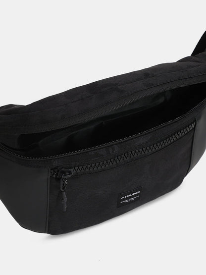 BLACK CAMO PRINT CHESTPACK