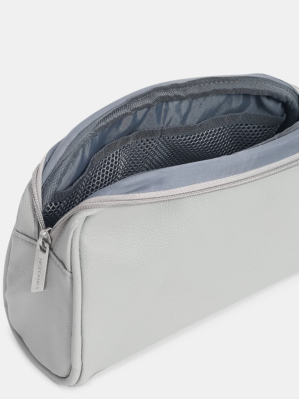 GREY TOILETRY BAG