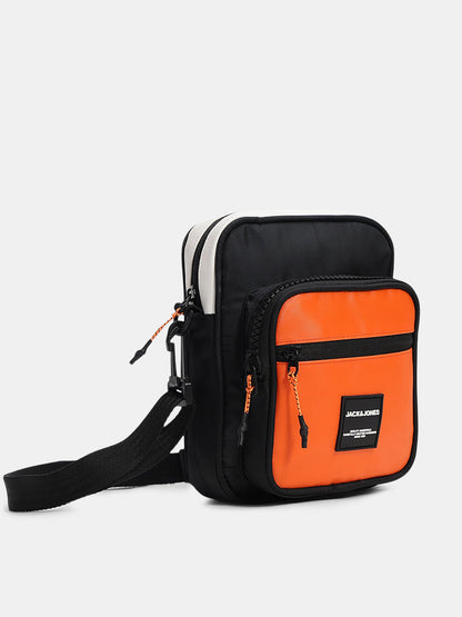 BLACK COLOURBLOCKED SLING BAG