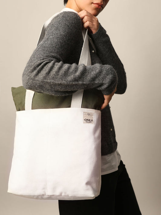 Green Colourblocked Cotton Canvas Bag