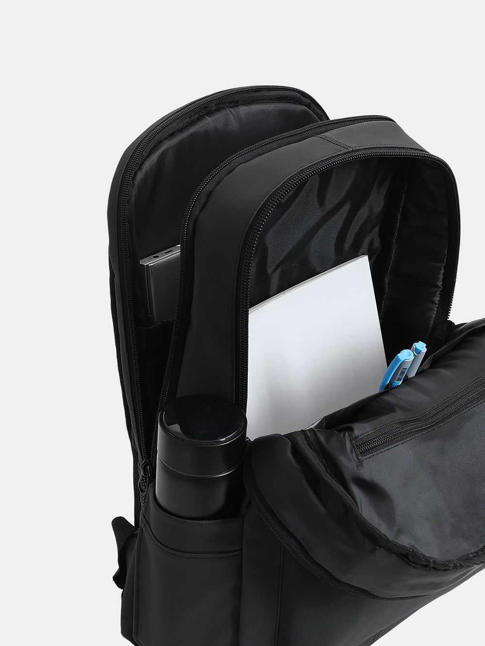 BLACK BACKPACK