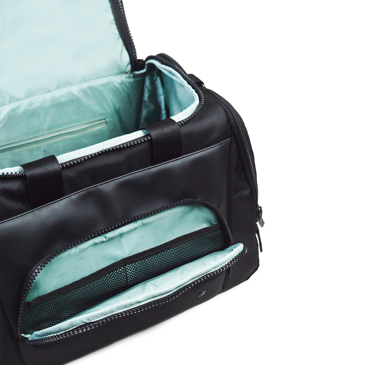 COMPACT TRAVEL PRO DUFFLE