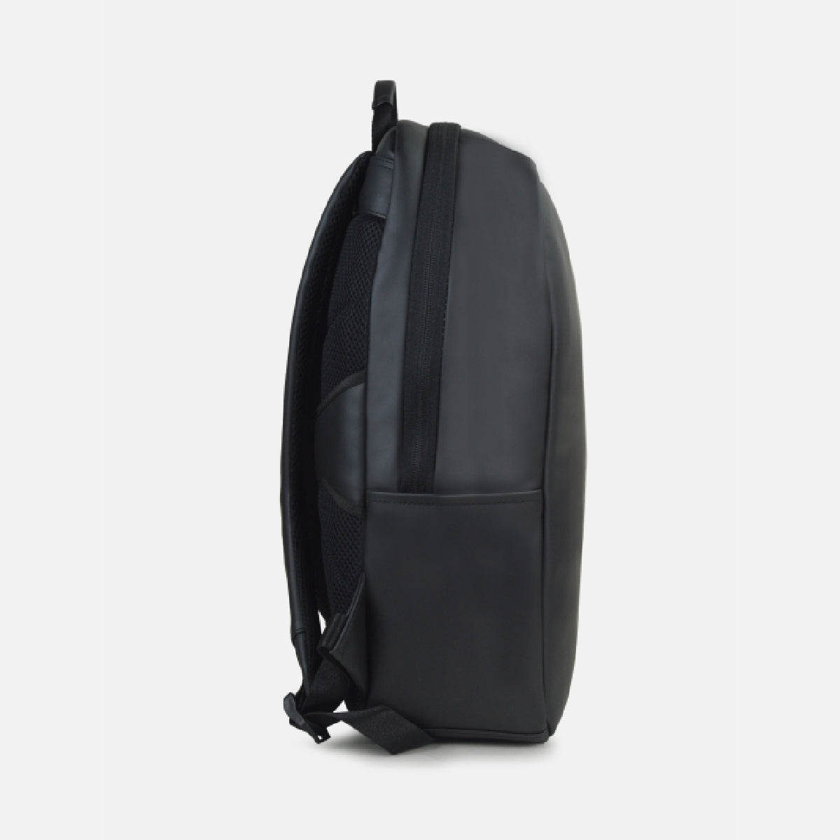 THE SLIM LINES | BLACK BACKPACK